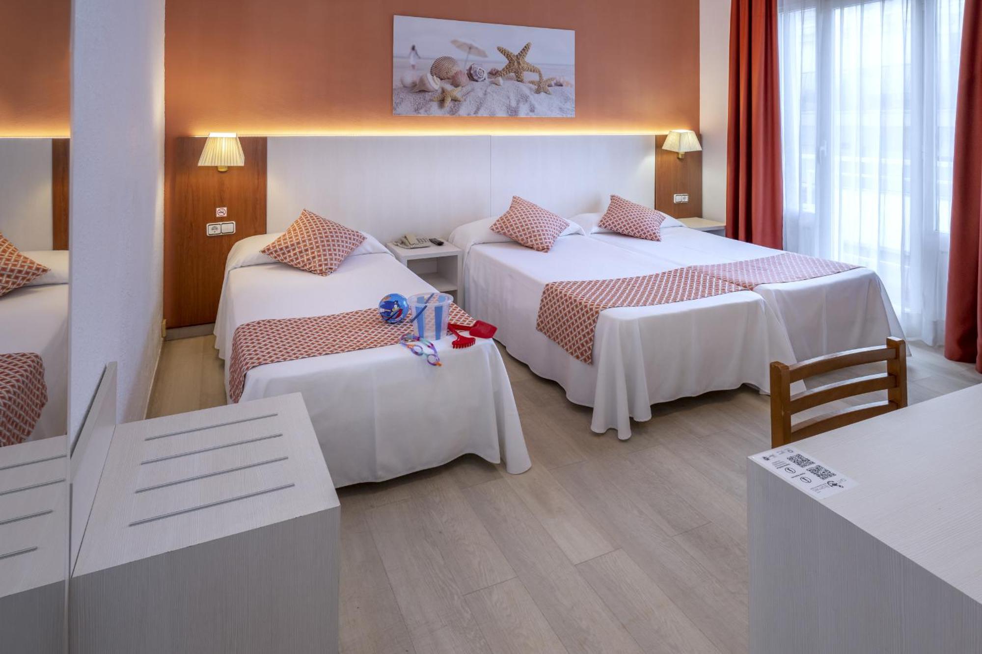 Ght Balmes, Hotel-Aparthotel&Splash Καλέλα Εξωτερικό φωτογραφία
